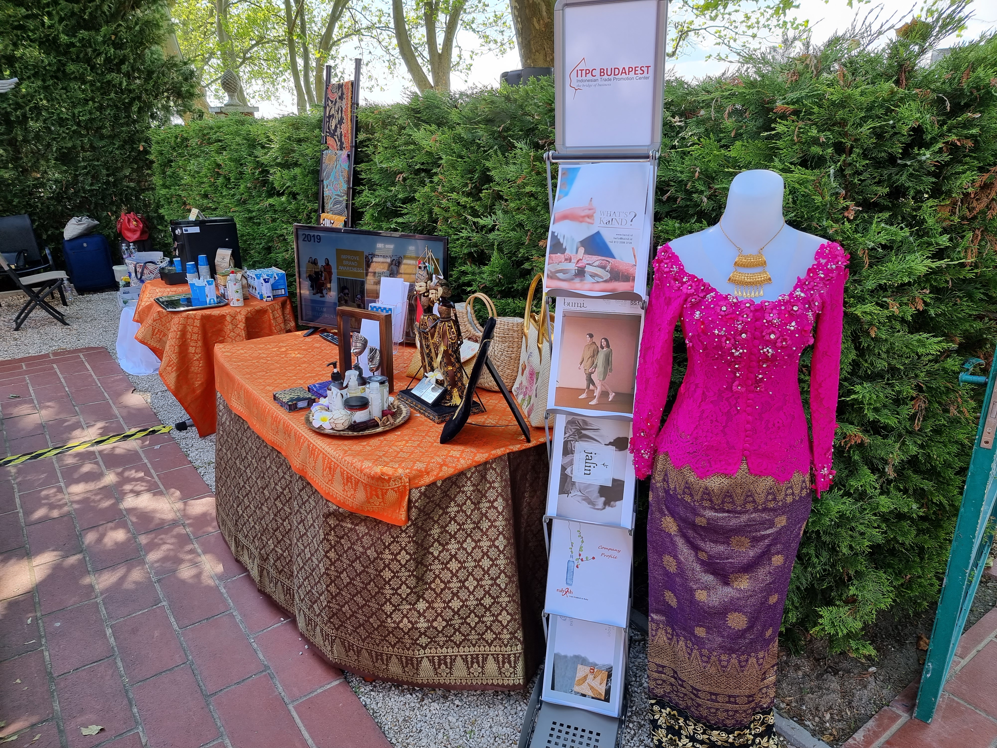Indonesian Designers at the 6th Global Sustainable Fashion Week in Balaton, Hungary
