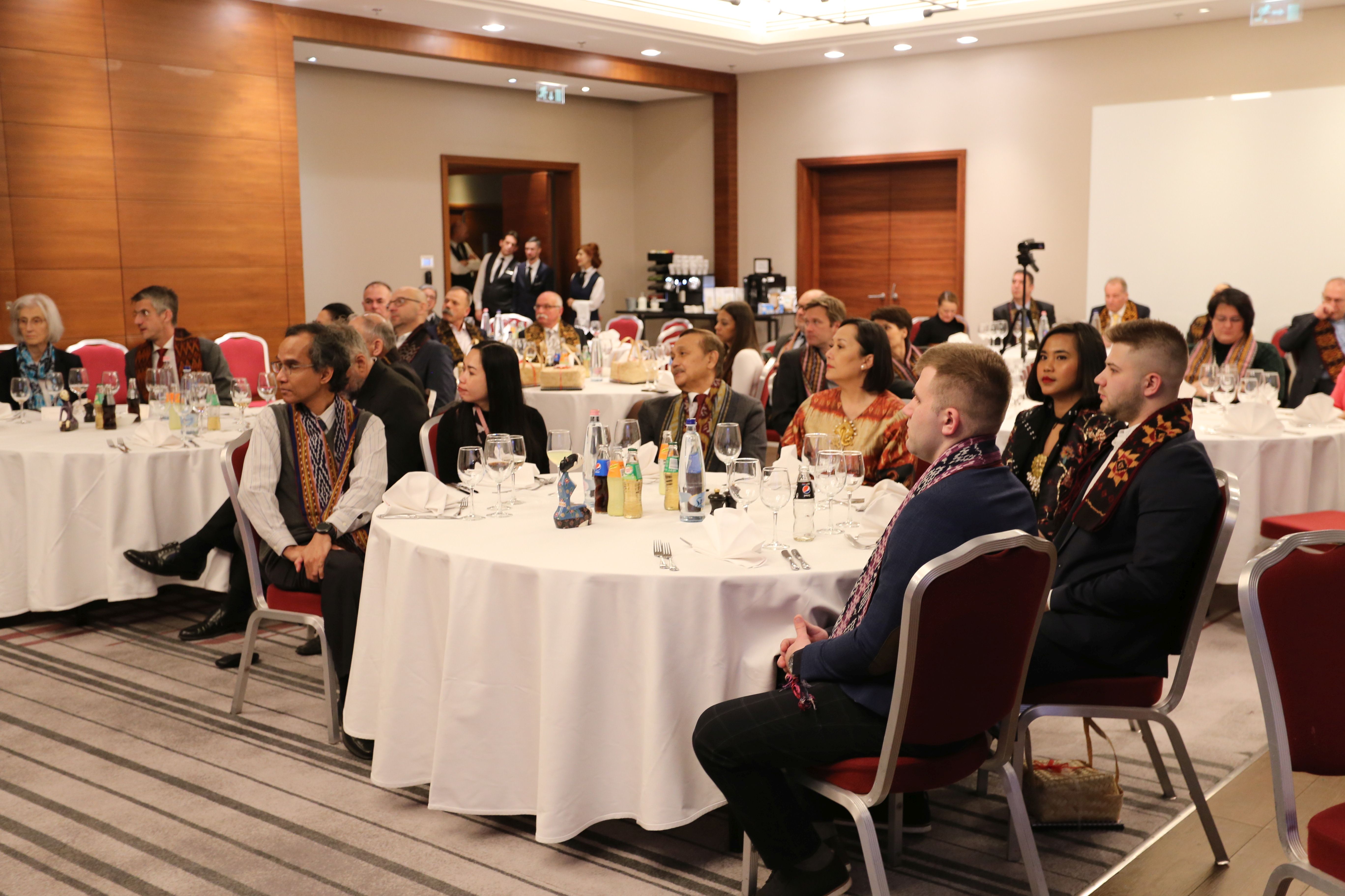END-OF-YEAR BUSINESS GATHERING 2022