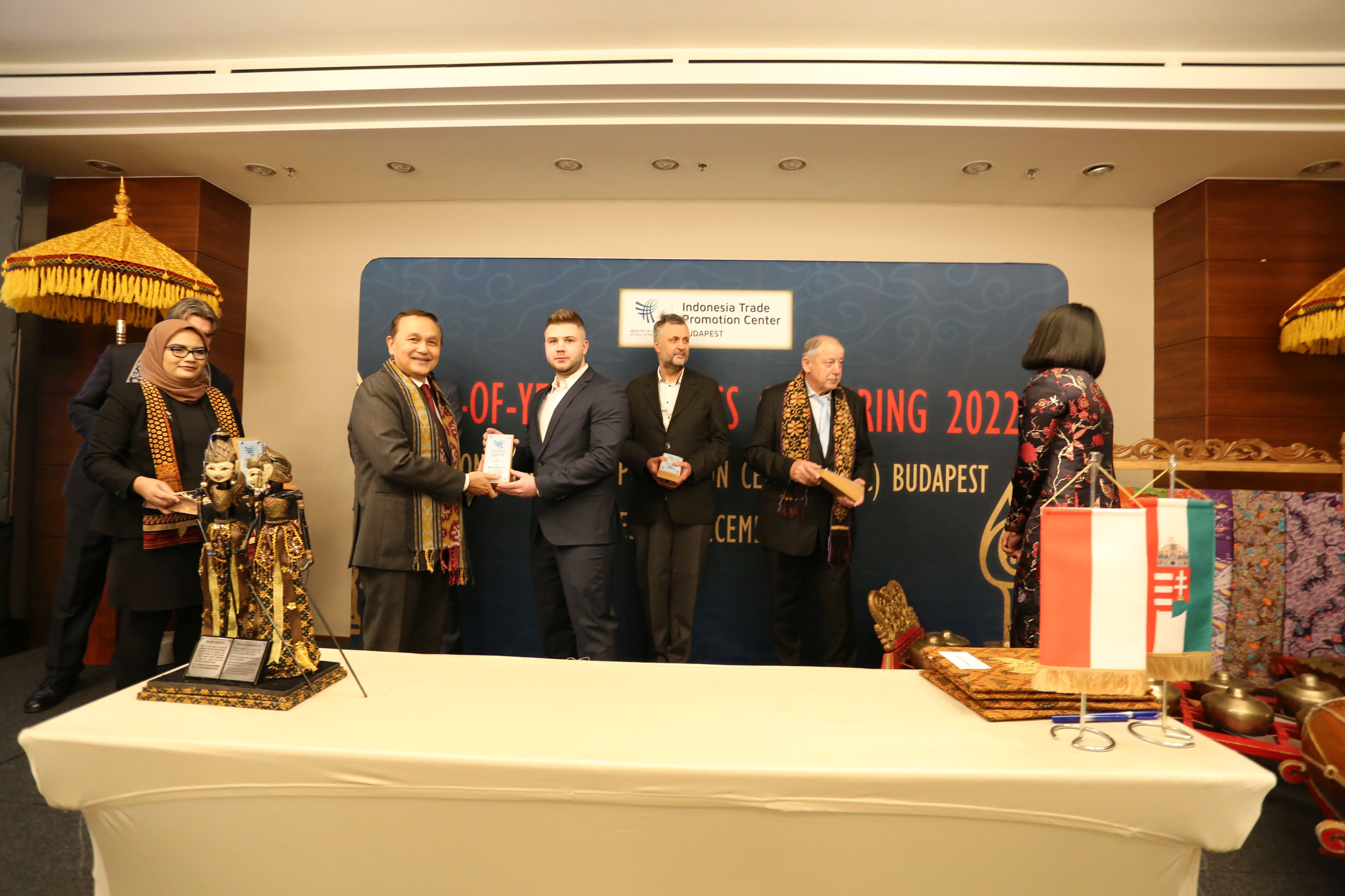 END-OF-YEAR BUSINESS GATHERING 2022
