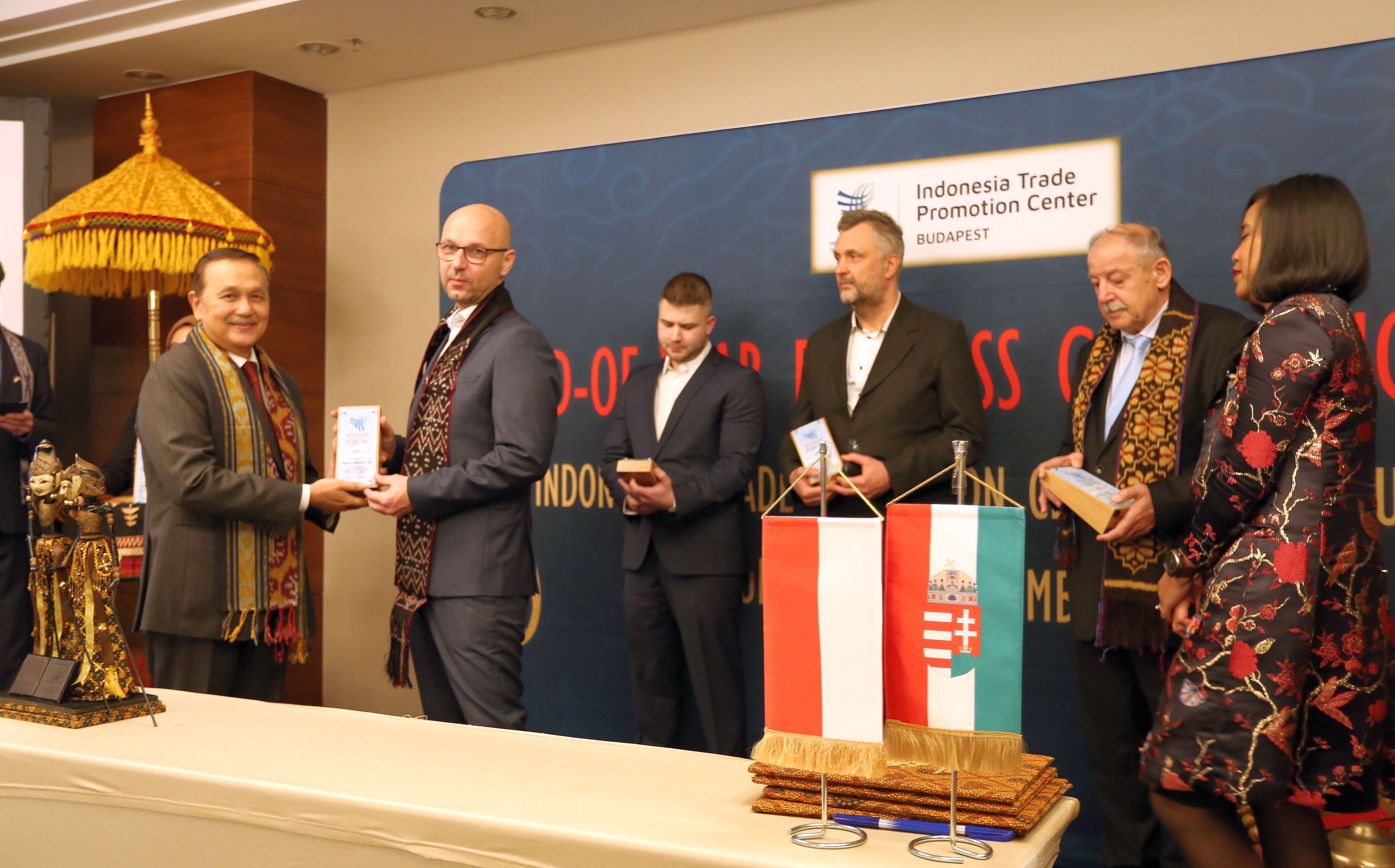 END-OF-YEAR BUSINESS GATHERING 2022
