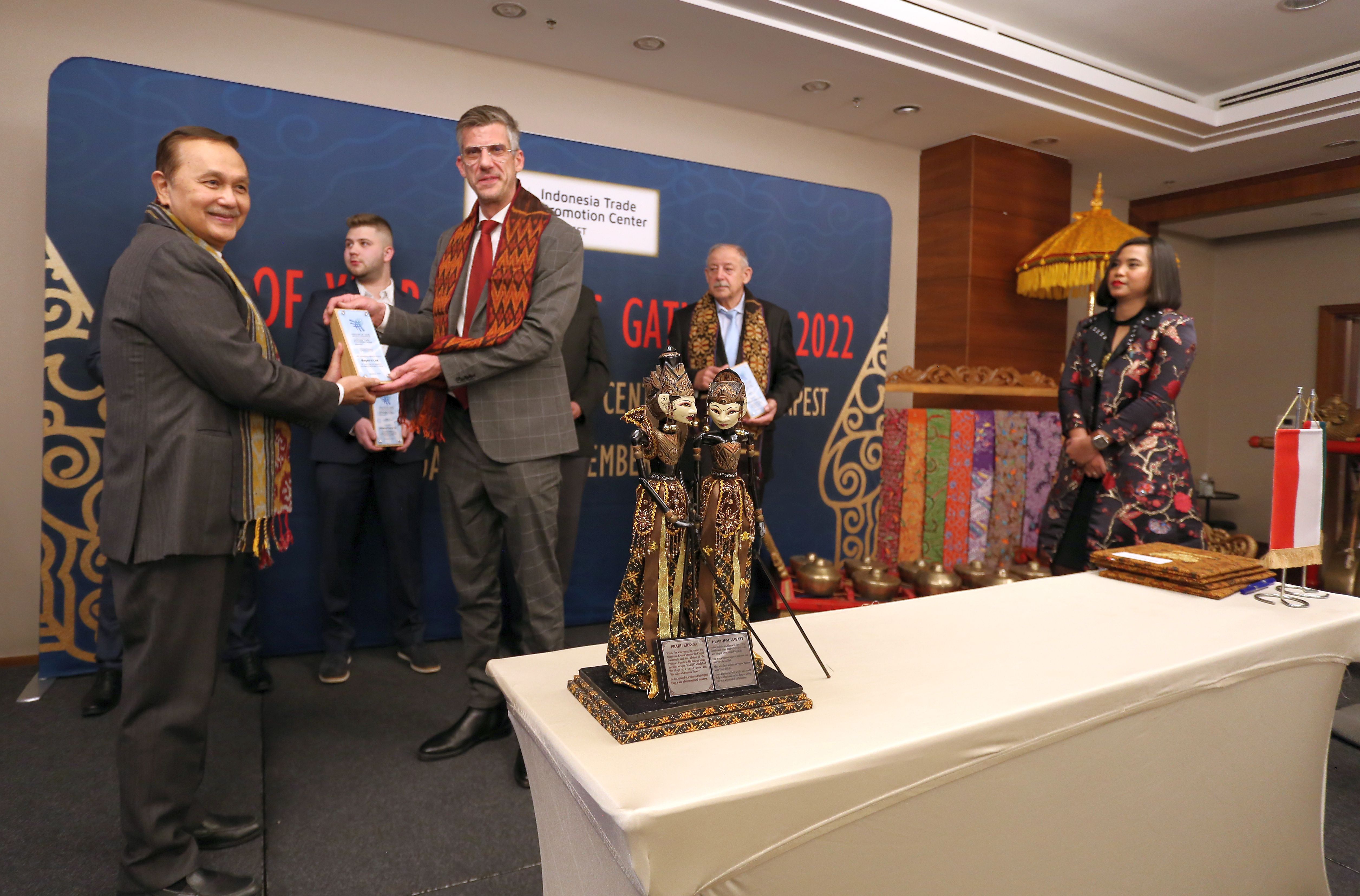 END-OF-YEAR BUSINESS GATHERING 2022