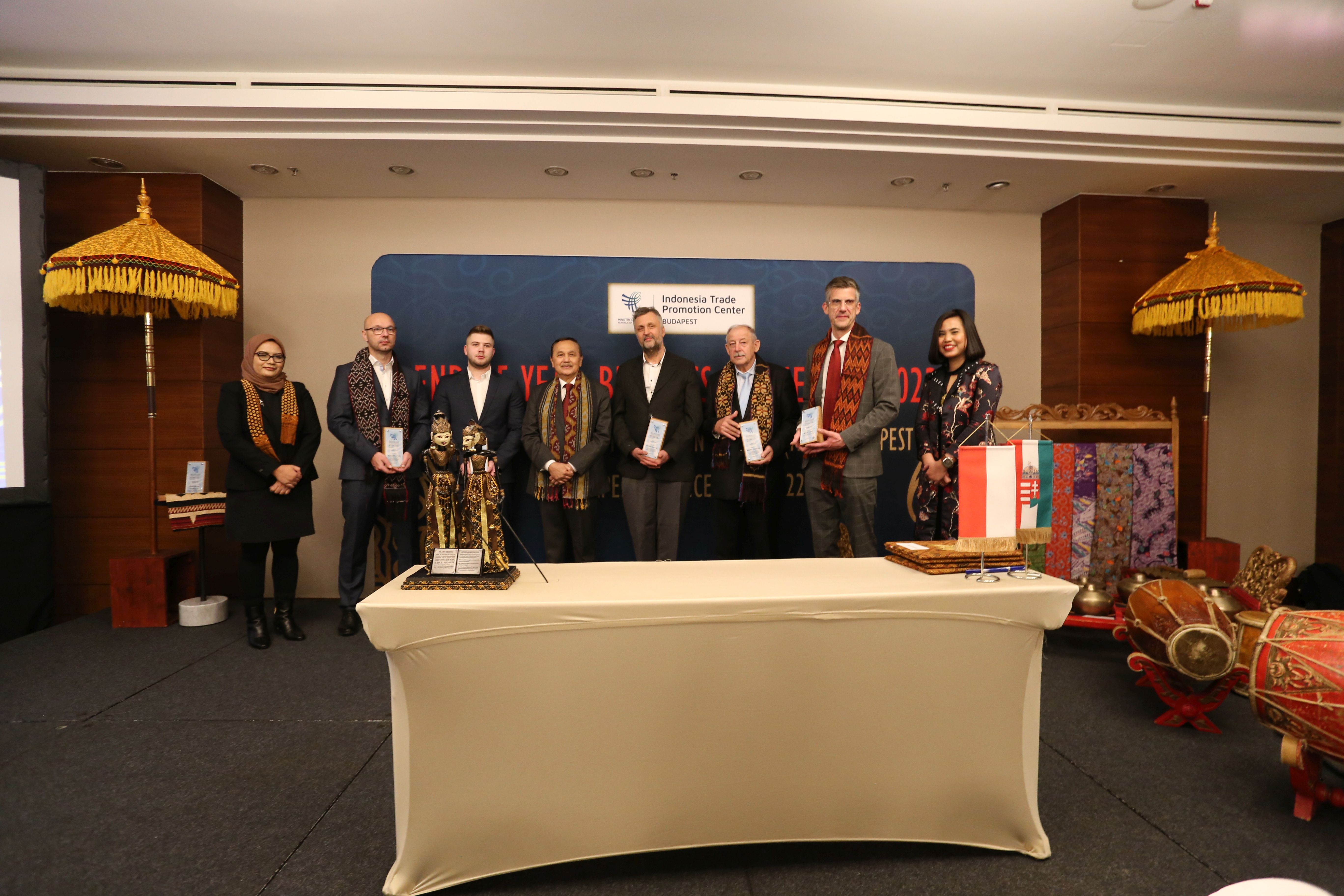 END-OF-YEAR BUSINESS GATHERING 2022