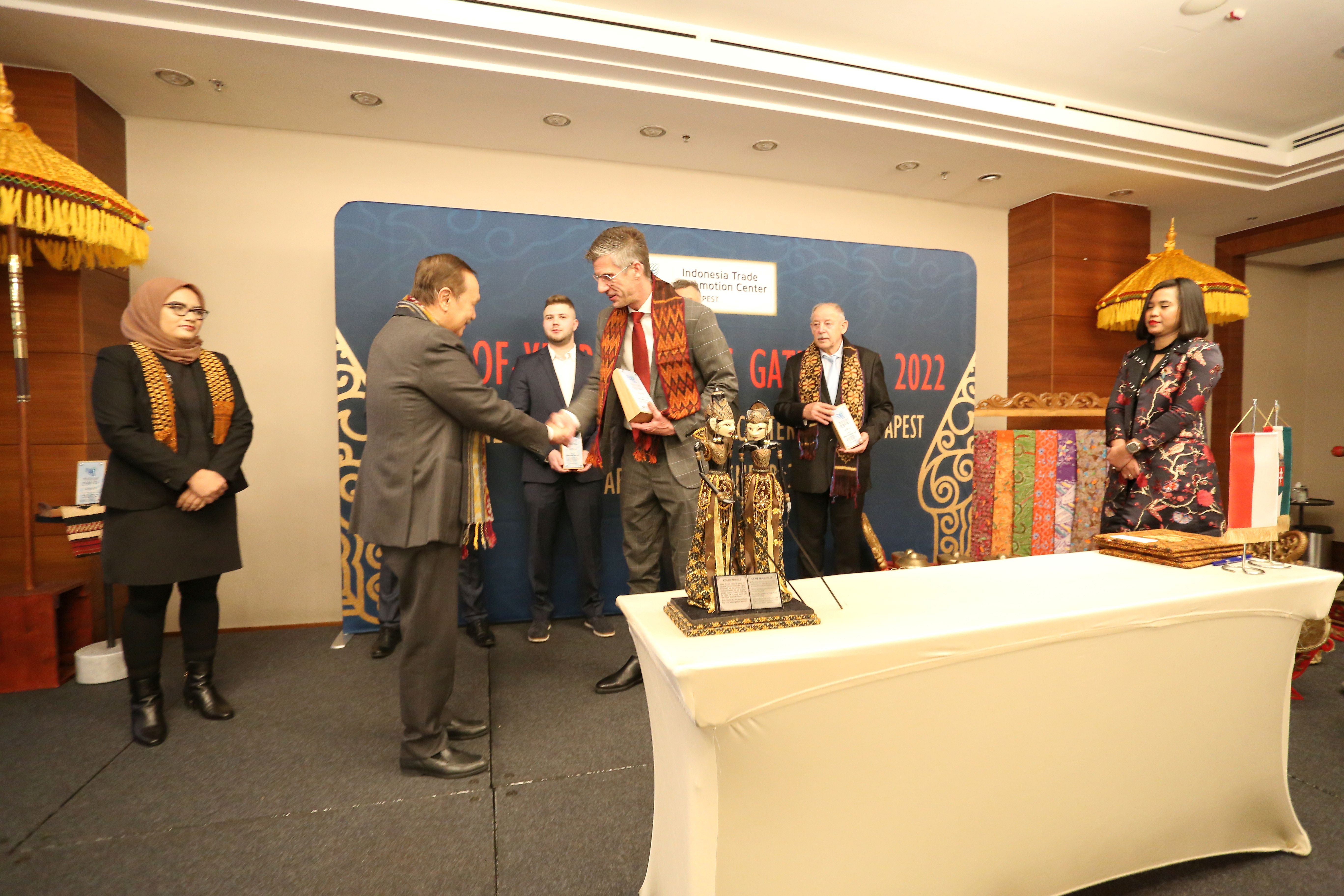END-OF-YEAR BUSINESS GATHERING 2022