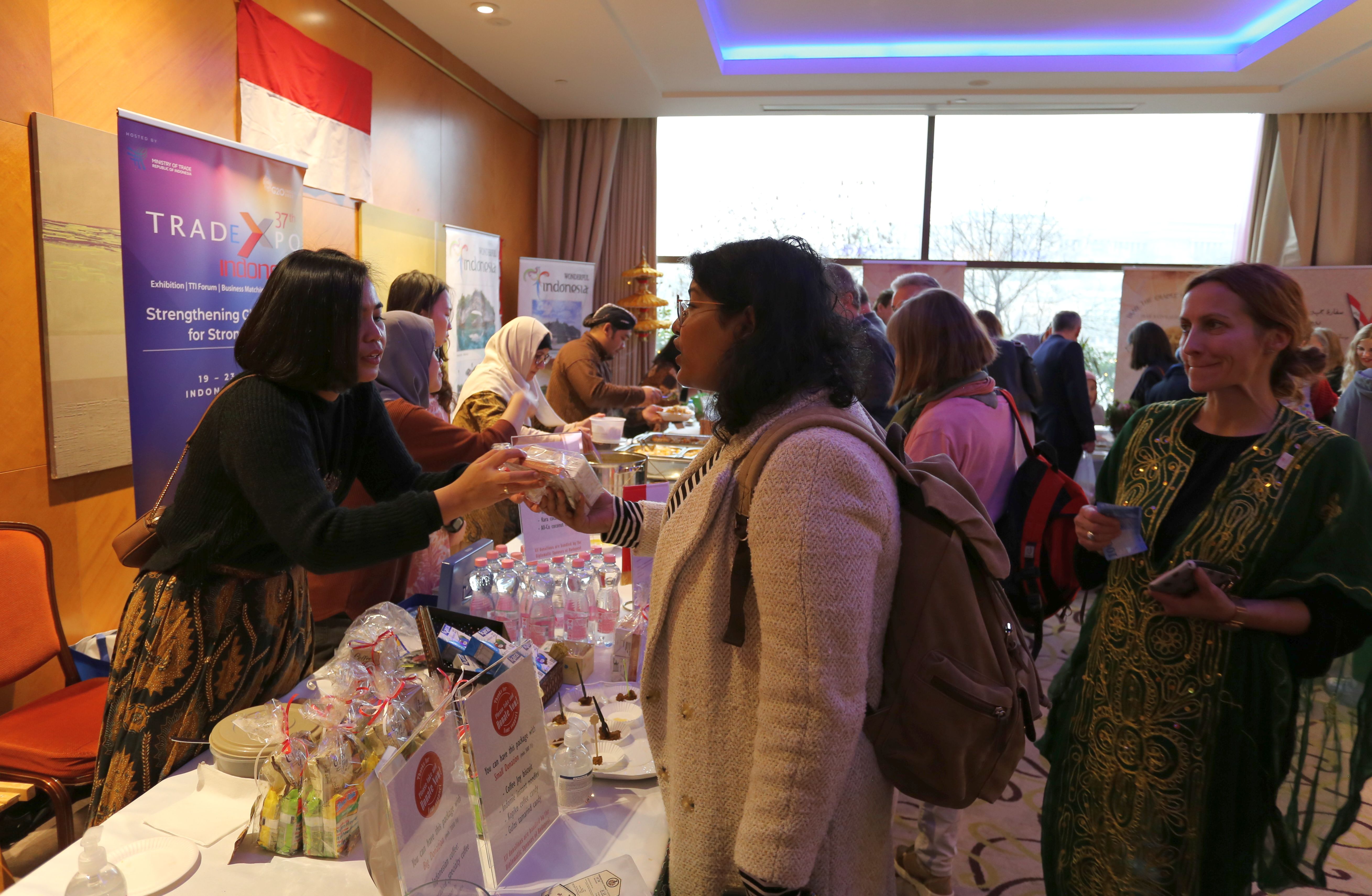 Diplomatic Charity Fair 2022