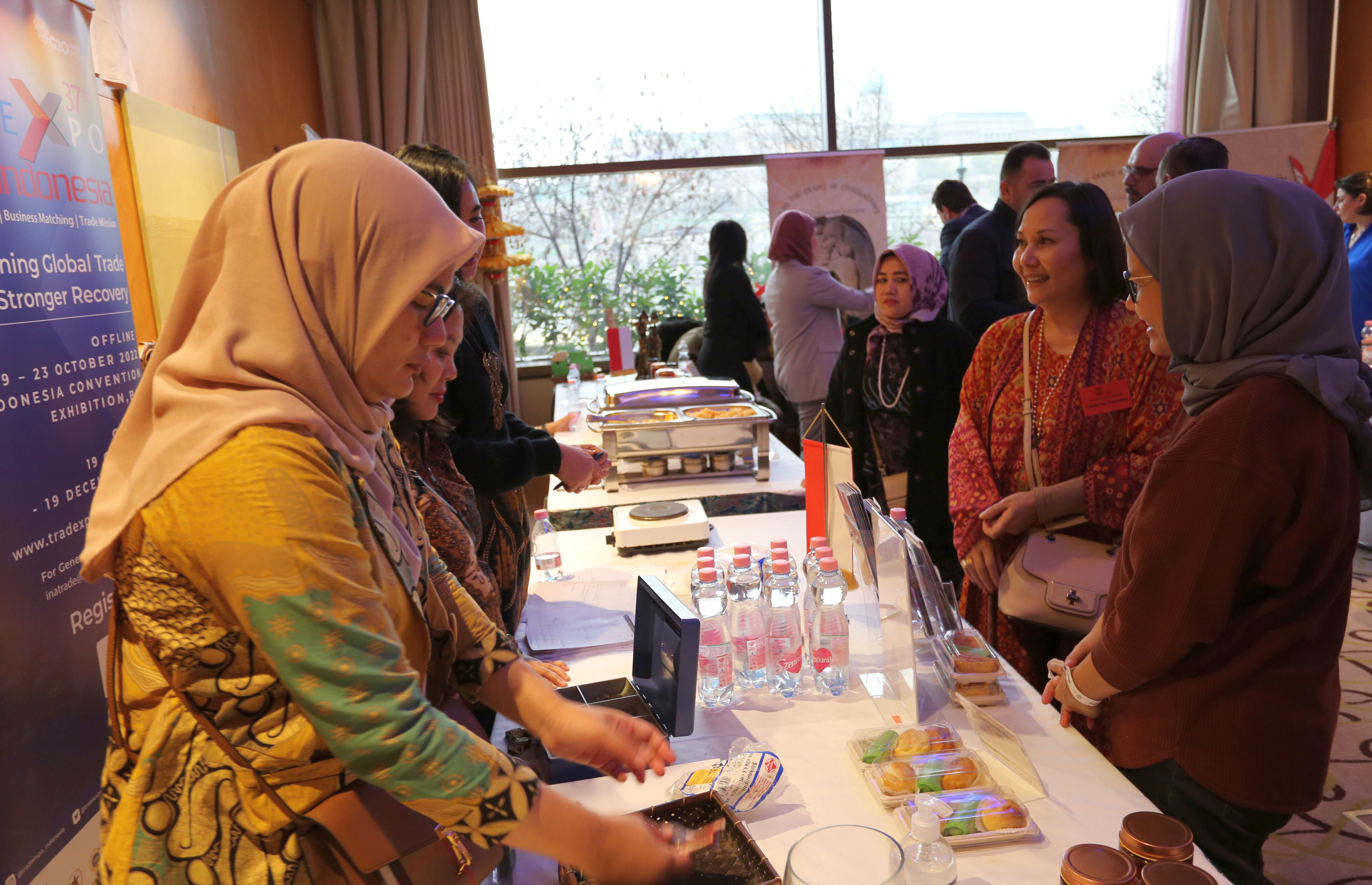 Diplomatic Charity Fair 2022