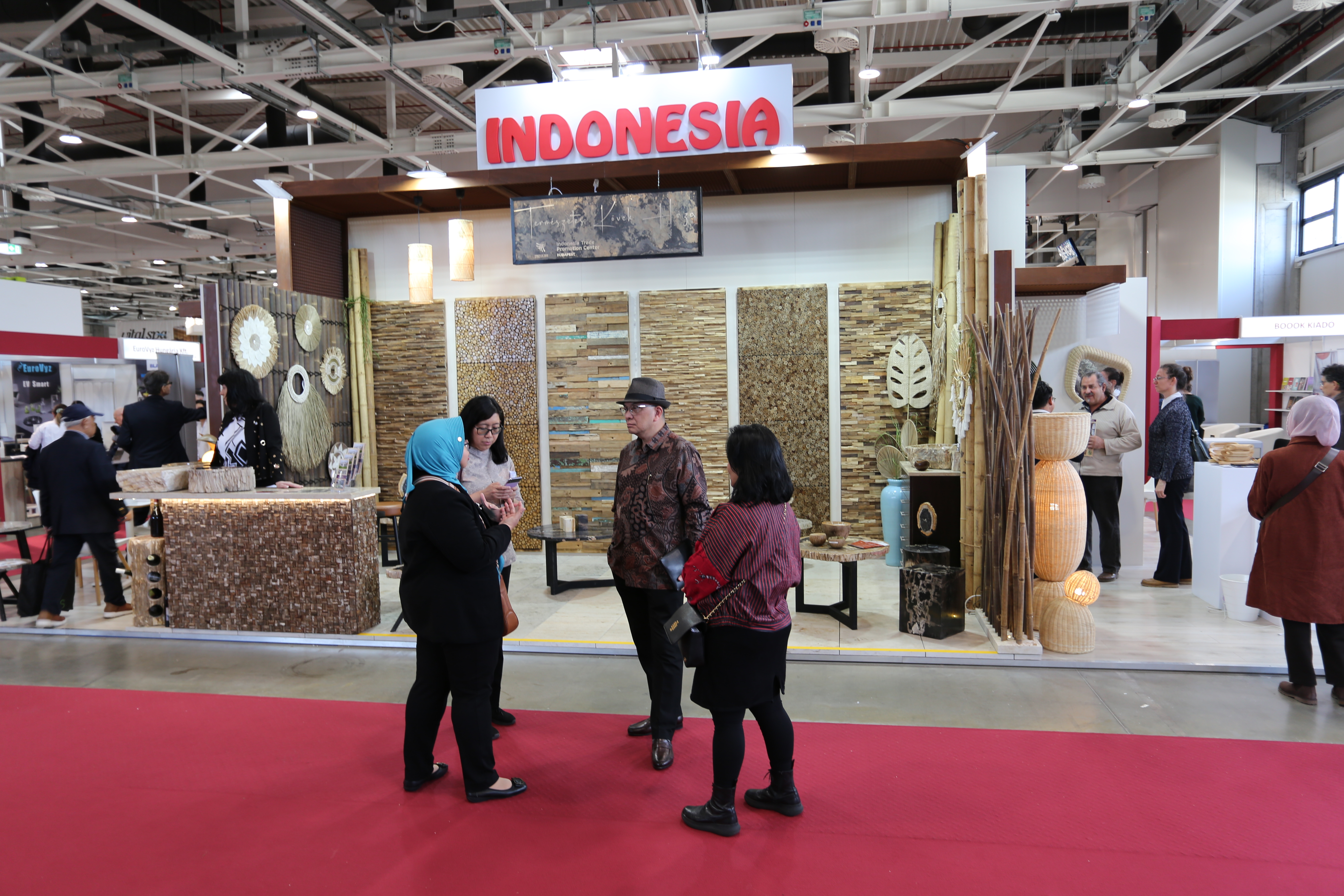 Indonesia Catatkan Potensi Transaksi Rp9,02 miliar  pada Pameran HOMEDesign 2025 di Hungaria